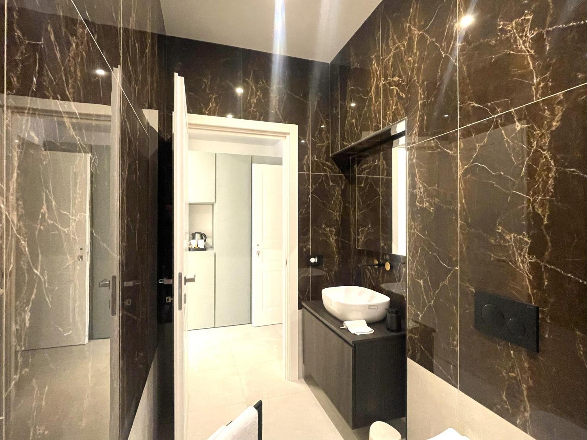 B And G San Babila- Luxury In The Heart Of - Design District Affittacamere *