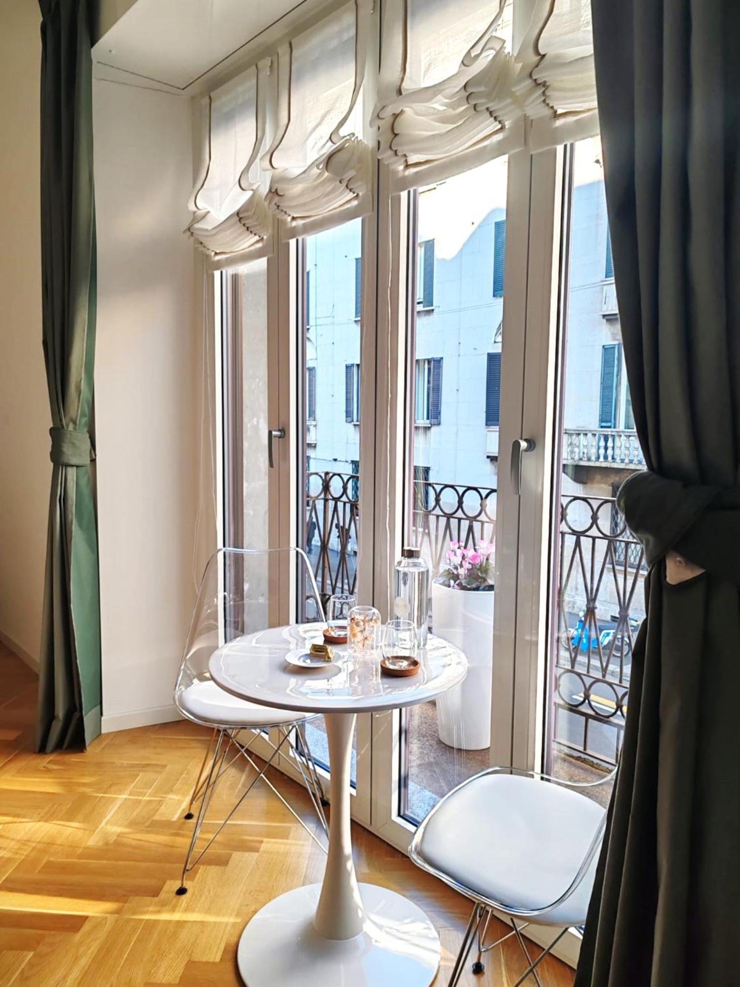 Affittacamere B And G San Babila- Luxury In The Heart Of - Design District Milano