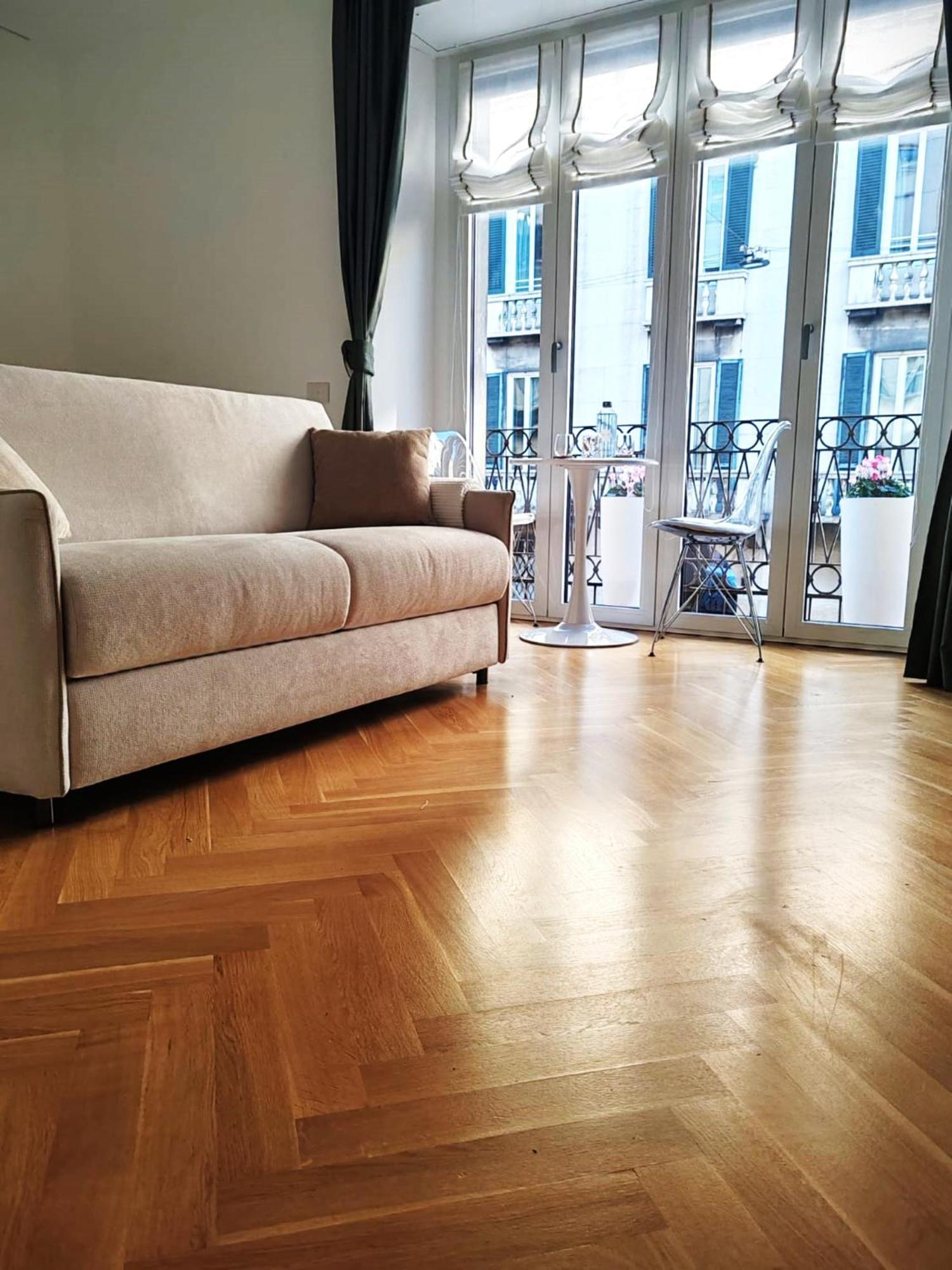 B And G San Babila- Luxury In The Heart Of - Design District Milano