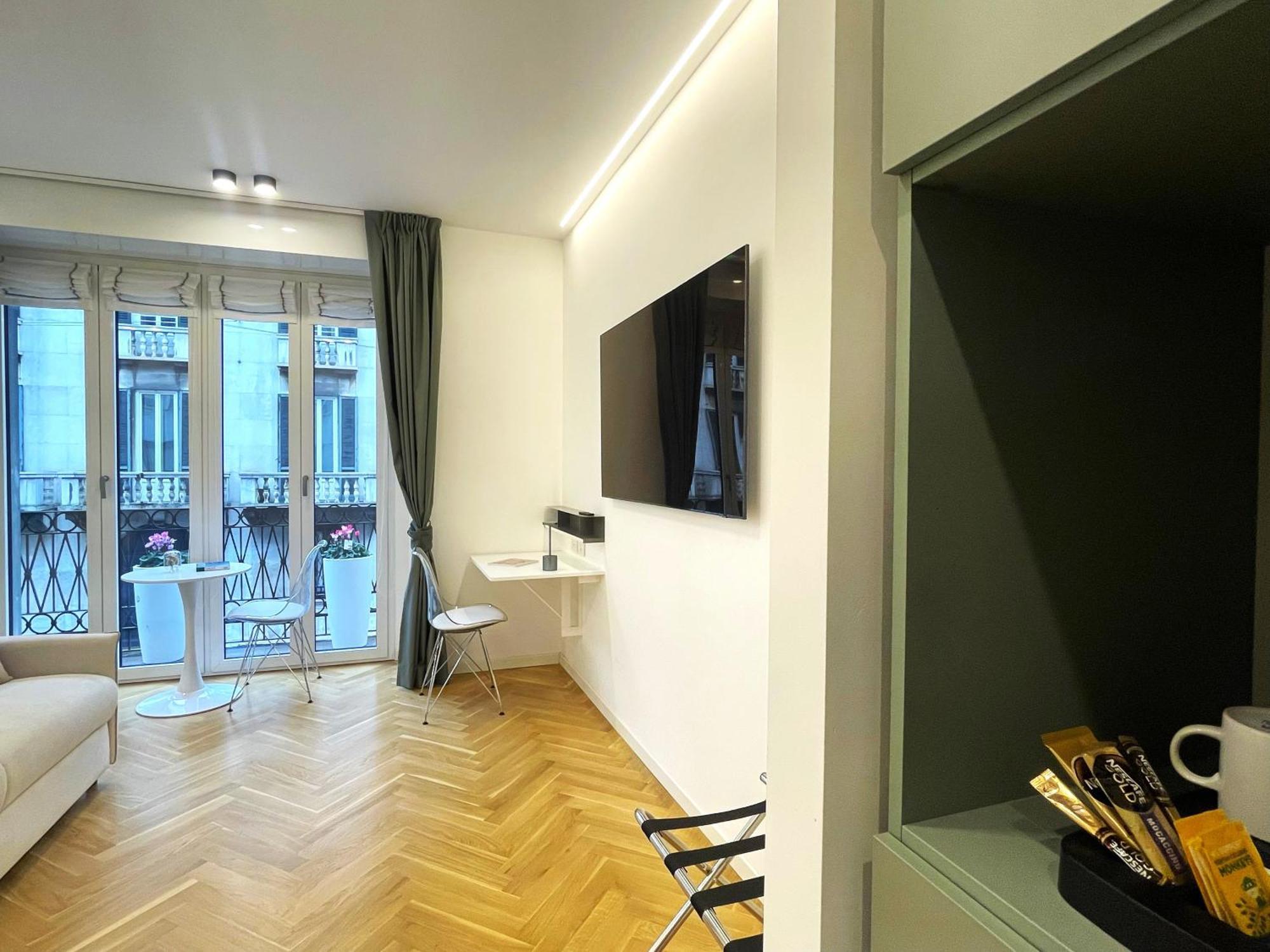B And G San Babila- Luxury In The Heart Of - Design District * Milano